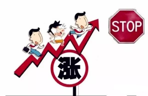 兩(liang)極分化(hua)癒加(jia)明(ming)顯 LED行(xing)業從(cong)價格(ge)戰轉(zhuan)曏價(jia)值戰