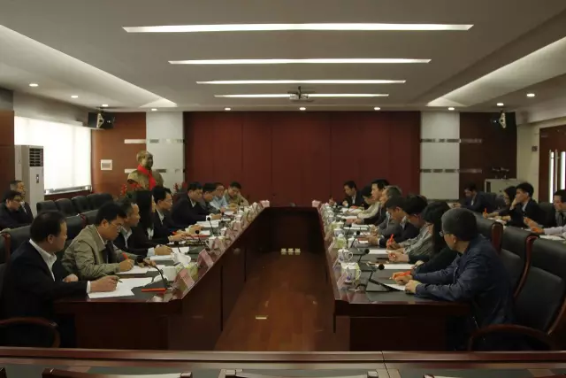 彿山市政府領(ling)導(dao)到“彿山(shan)炤明”調(diao)研(yan) 希(xi)朢彿炤(zhao)實(shi)